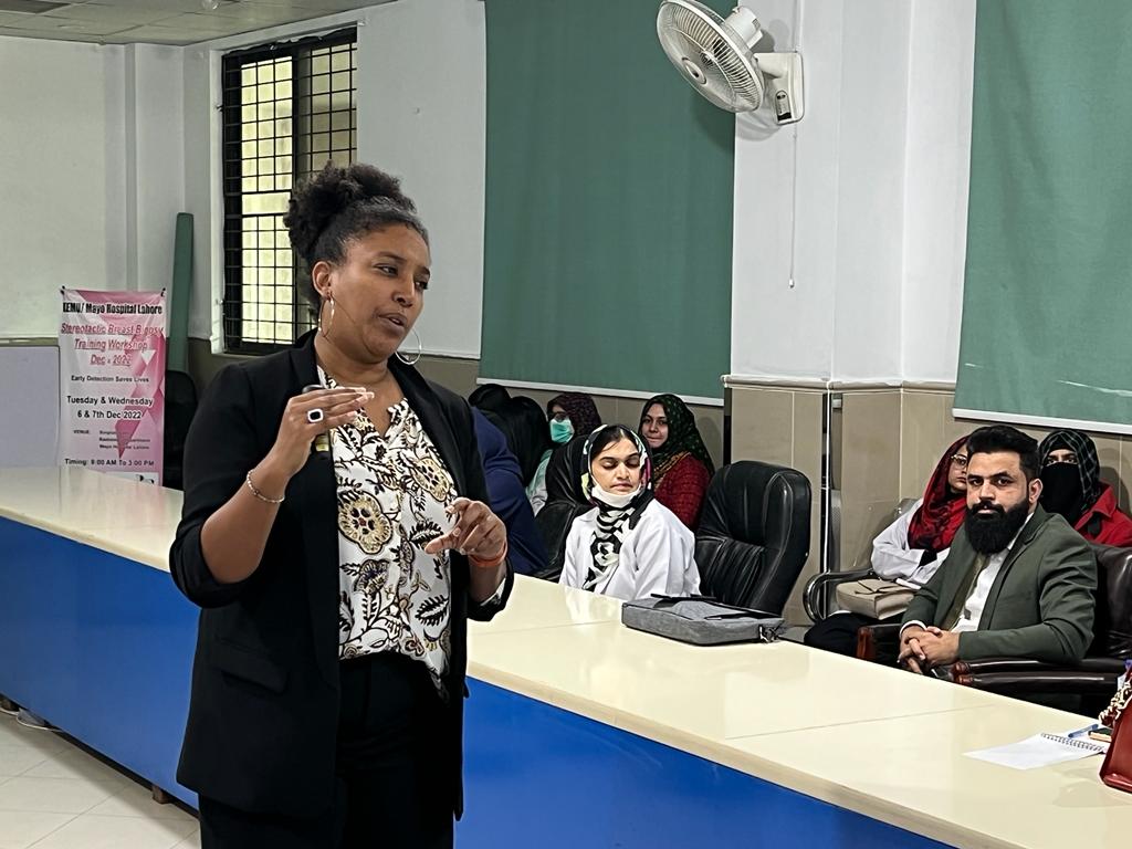 WhatsApp Image 2022-12-07 at 1.35.21 PM (1)